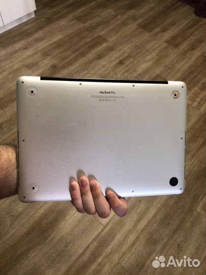 Apple MacBook Pro 13 2015 года 128gb,8RAM