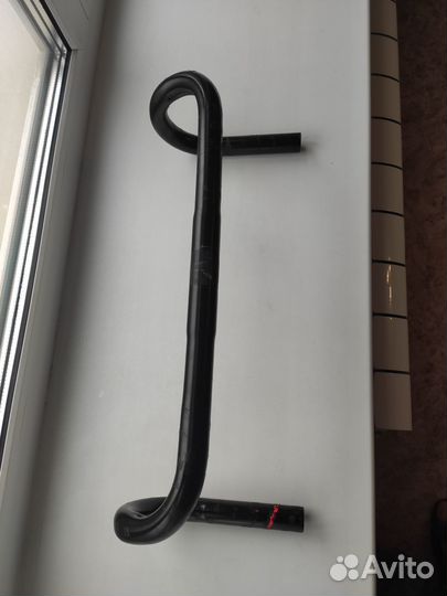 Шоссейный руль 440 мм под зажим 25.4 мм