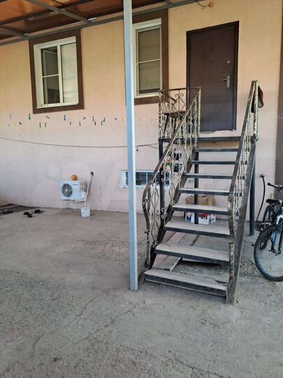 Коттедж 207 м² на участке 6 сот.