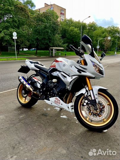 Yamaha FZ-1 Fazer