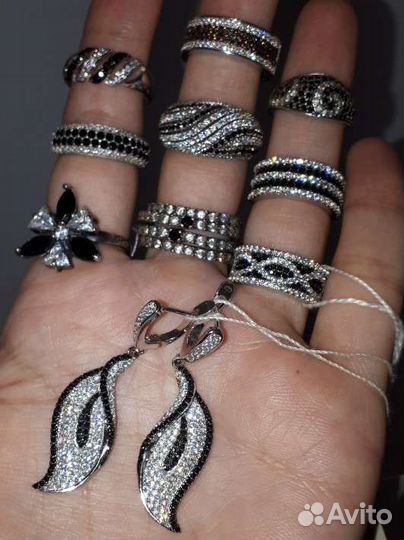 Коллекция серебряных украшений 925