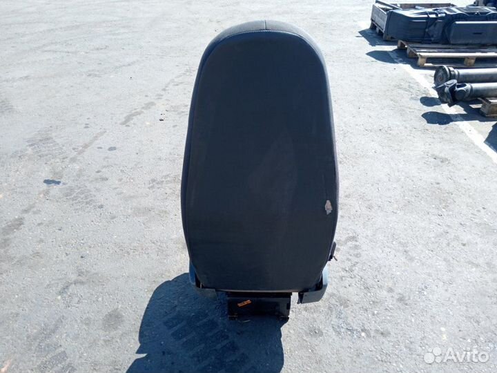 Сиденье пассажирское правое Renault