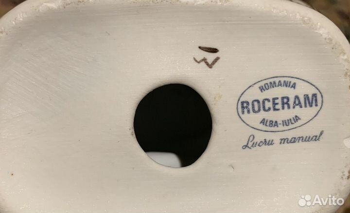 Статуэтка антиквариат дама с букетом Румыния