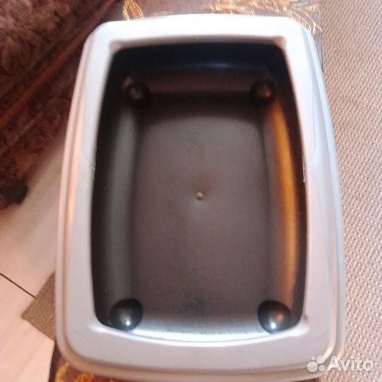 Закрытый лоток для кошек большой