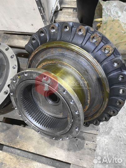 Мотор хода Hitachi ZX280LC-5G 9231673