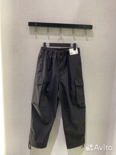 Штаны wide FIT parachute cargo uniqlo U
