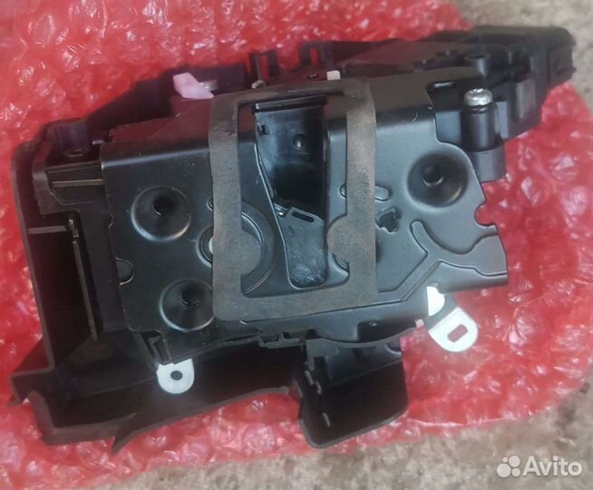 Замок двери ford focus 2