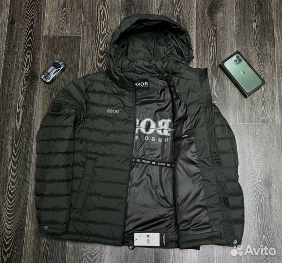 Демисезонные куртки Armani надежные