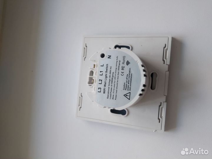 Умный выключатель сенсорный wifi