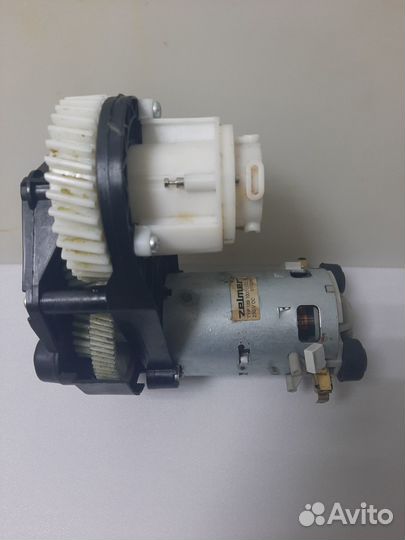 Привод мясорубки zelmer в сборе