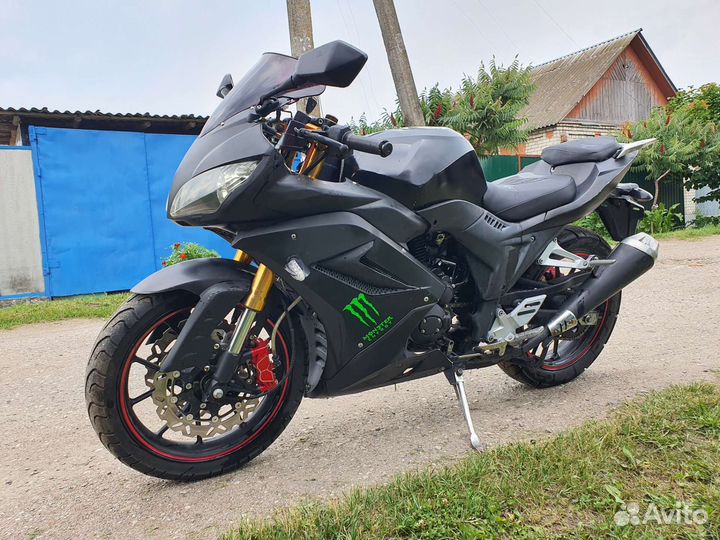 Мотоцикл falcon speedfire CTM250-4