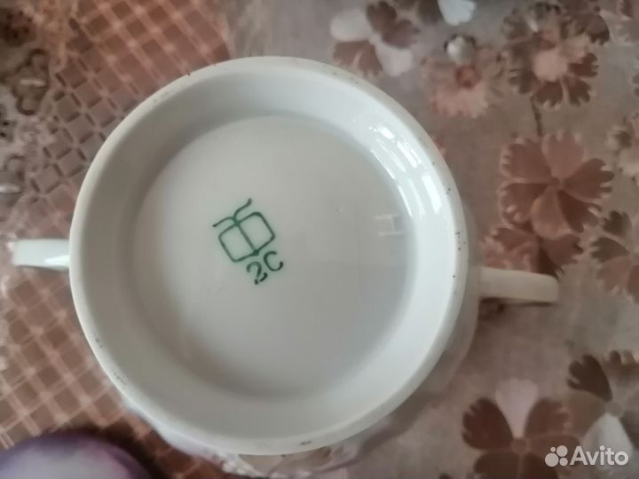 Сервиз чайный чайник сахарница