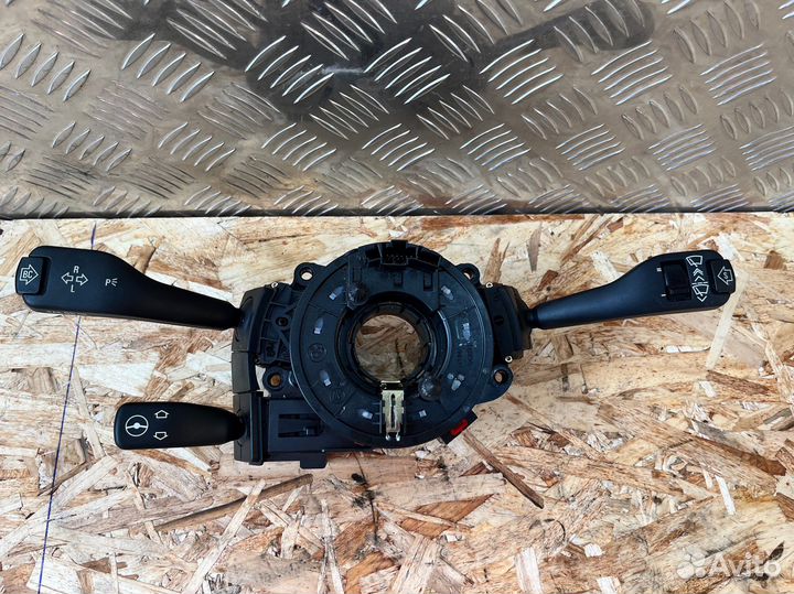 Блок подрулевых переключателей бмв х5 е53