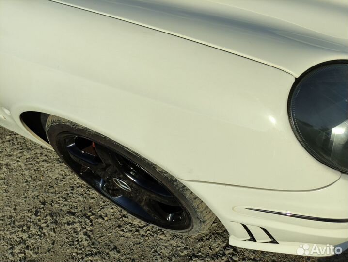 Крыло переднее правое Мерседес W211