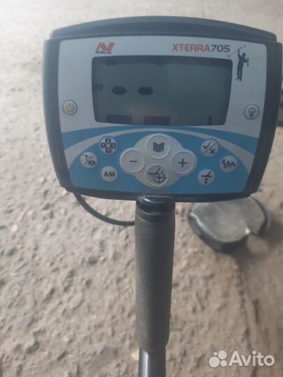 Металлоискатель minelab x terra 705 бу
