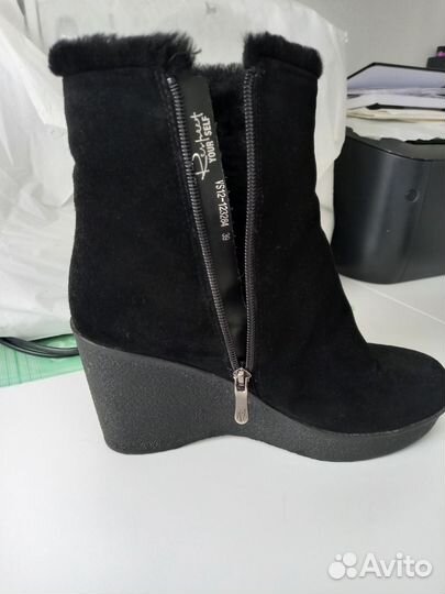 Ботинки женские зимние 39 размера