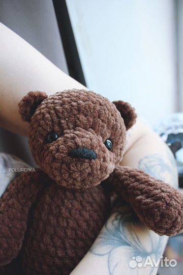 Вязаная игрушка мишутка