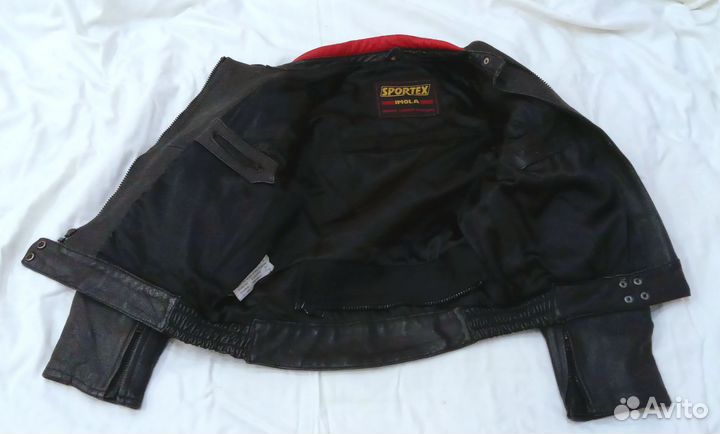 Мотокуртка кожаная размер 48-50