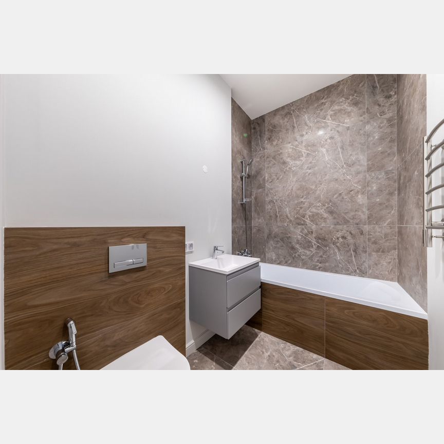 3-к. квартира, 83,7 м², 13/13 эт.