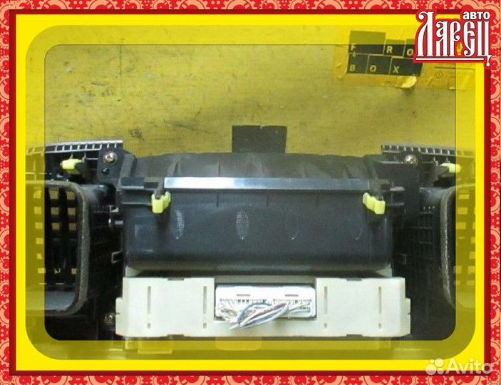 Блок управления климатконтроля Toyota Mark ii