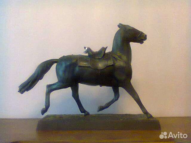 Конь бигущий