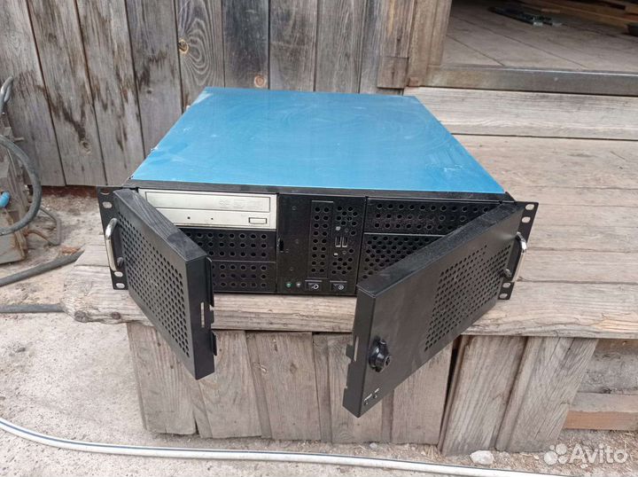 Сервер 2U + салазки