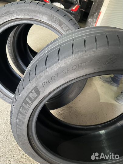 Michelin Pilot Sport 4 S 255/40 R19 и 285/35 R19