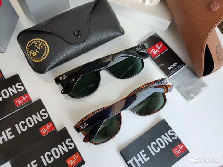 Солнцезащитные очки Ray-Ban New Wayfarer RB2132