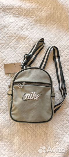 Рюкзак городской женский Nike