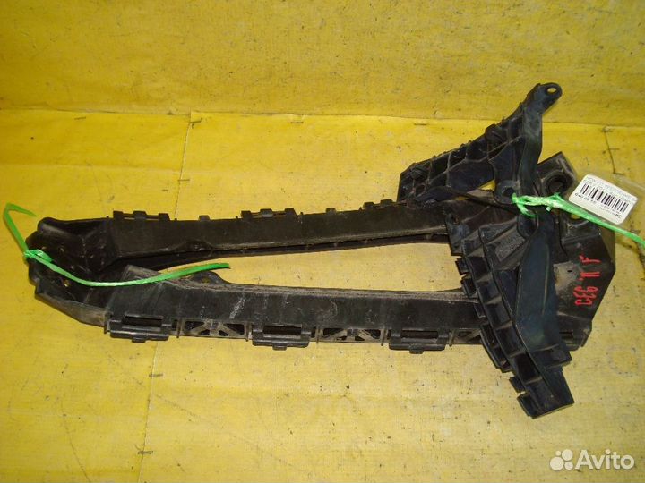 Крепление бампера Honda Fit GE6 (Переднее)