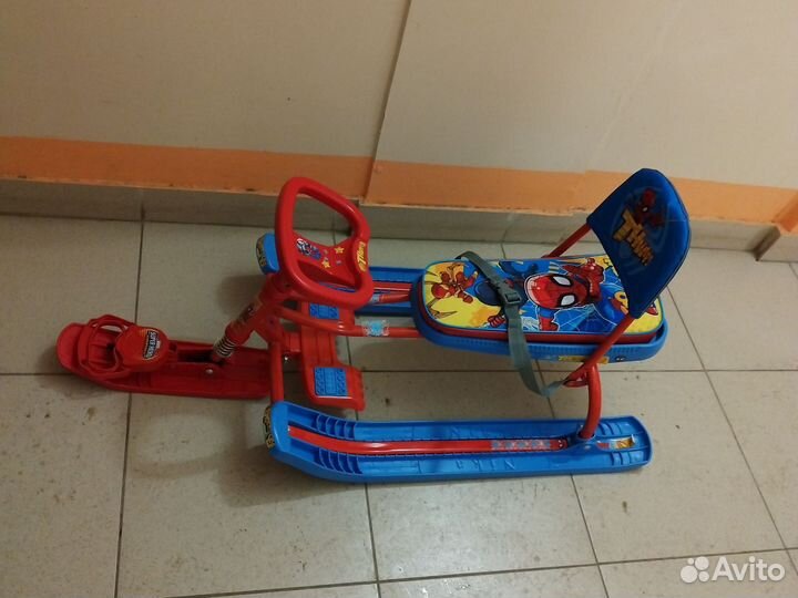 Санки с рулем 