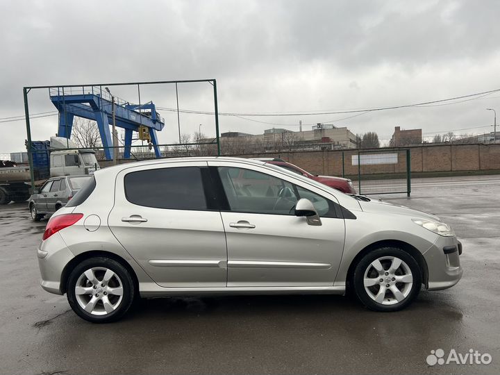 Peugeot 308 1.6 AT, 2008, 124 200 км