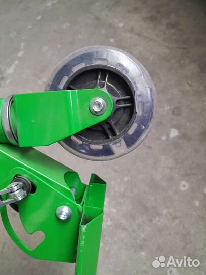 Самокат детский трехколесный