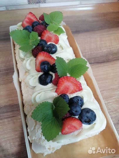 Меренговый рулет