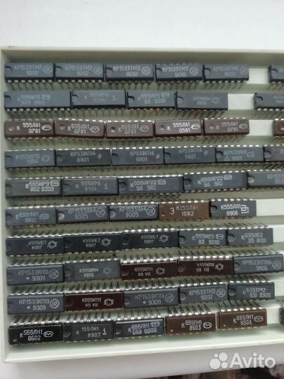 Процессор кр580вм80А, 133 и др. микросхемы