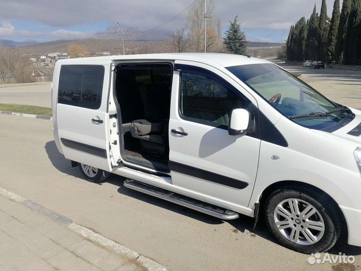 Трансфер микроавтобус. Минивен