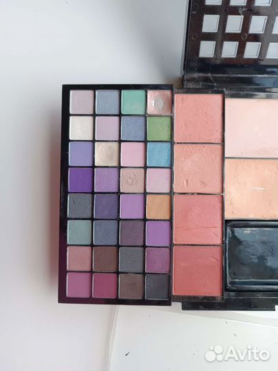 Палитра теней Летуаль