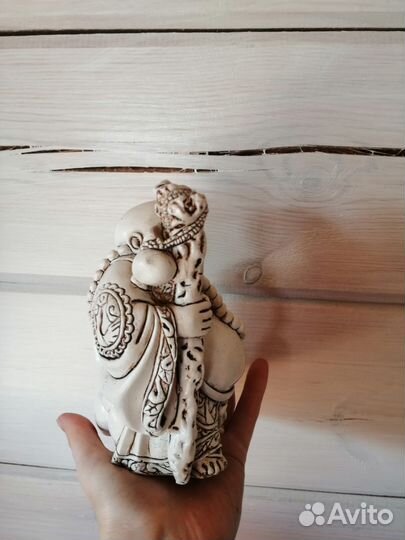 Статуэтка Хотей с мешком