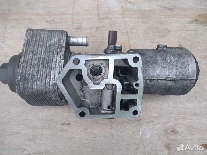 Корпус масляного фильтра VW Passat b6