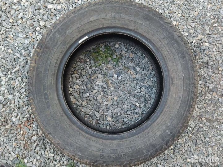 Continental Vanco 2 215/65 R16