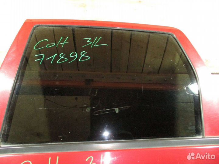 Стекло двери задней левой Mitsubishi Colt (Z3)
