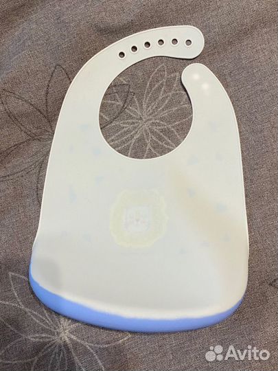 Слюнявчик силиконовый