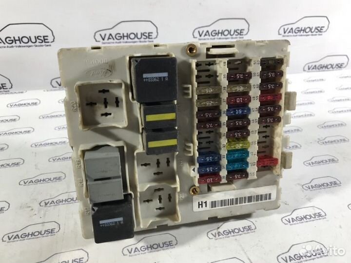 Блок предохранителей Ford Focus MK 1 2003