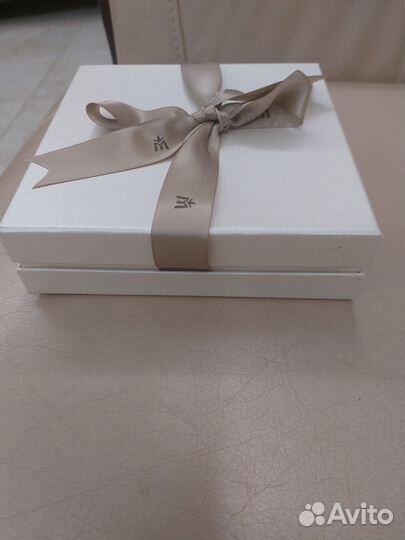 Коробка подарочная