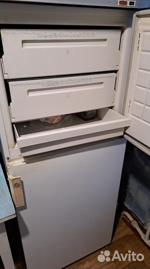 Холодильник б/у Бирюса 22