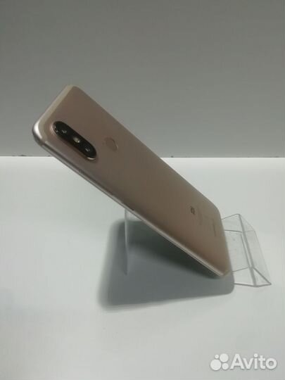 Xiaomi Mi A2, 4/64 ГБ