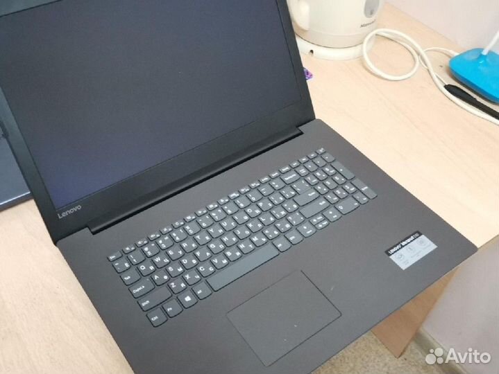 Lenovo ideapad 330 17ast