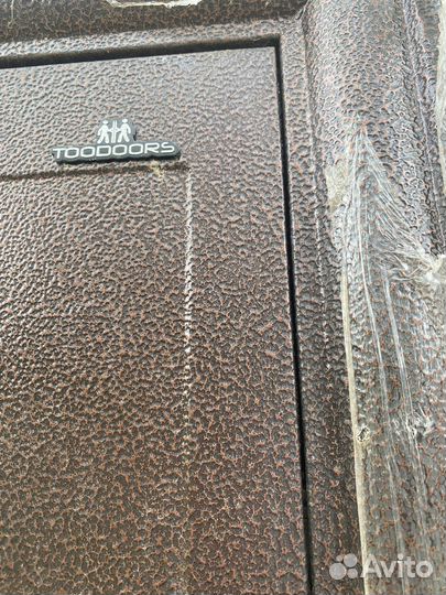 Сейф дверь входная