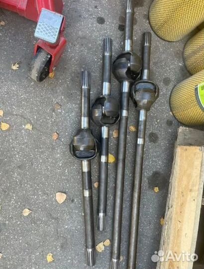 Шарниры поворотного кулака комплект газ-66