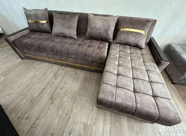 Диван угловой на заказ не б/у